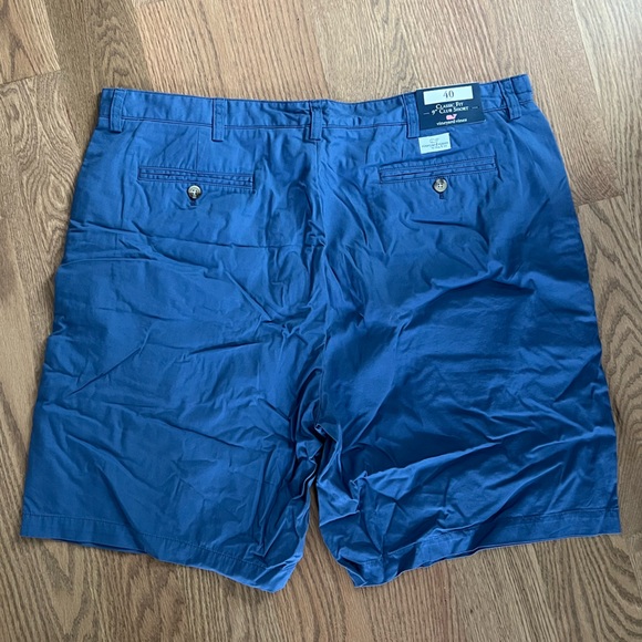 NWT blue Vineyard Vines club shorts - Picture 3 of 4
